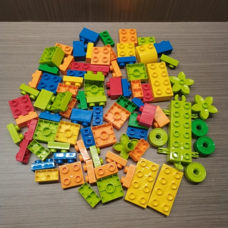 Free Build 80 Piece Plastic Building Blocks